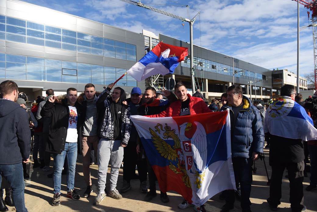 Navijači Novak Đoković (2).jpg