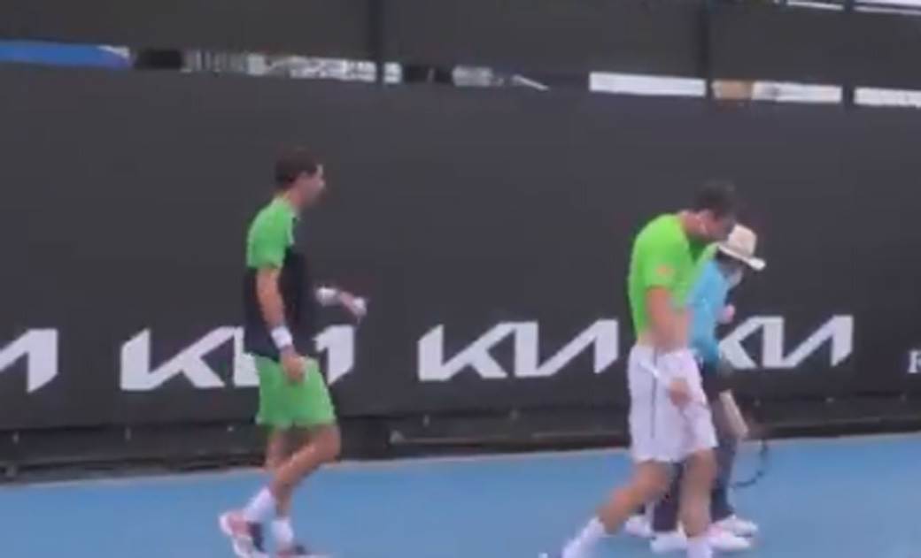 Skupljačica lopti kolabirala (6).jpg