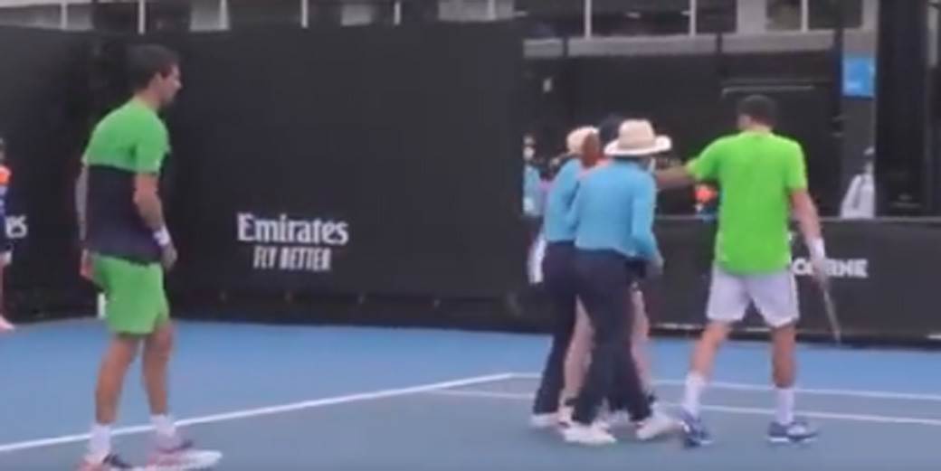 Skupljačica lopti kolabirala (8).jpg