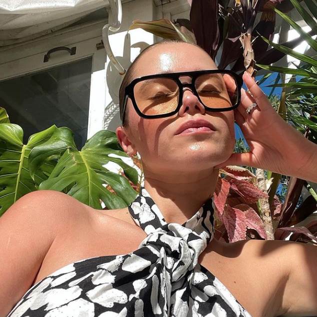 valerija lipovecki19.png