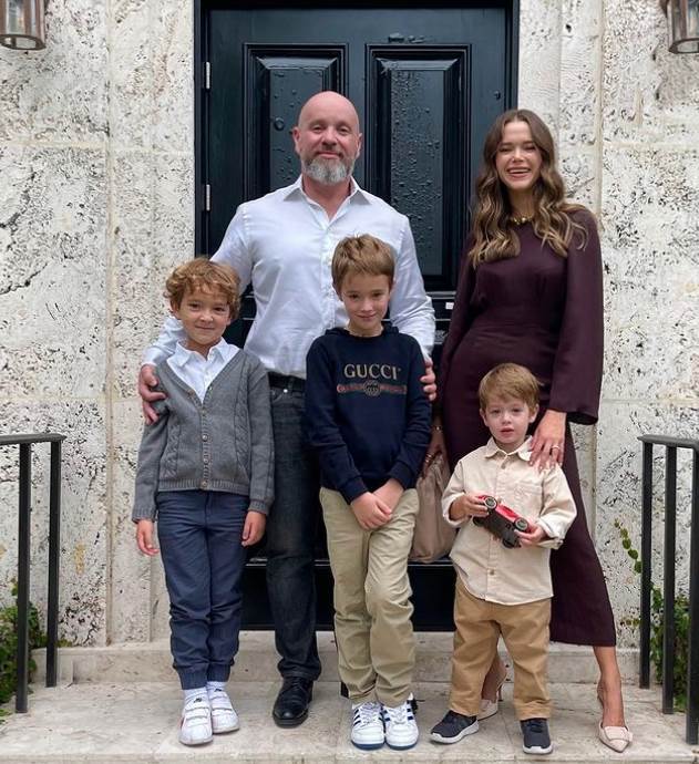 valerija lipovecki6.png