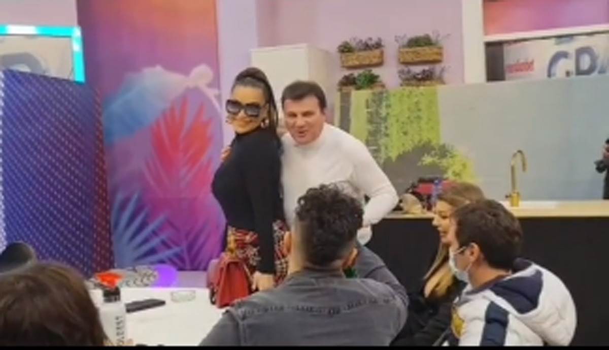 Ceca Ražnatović (3).jpg