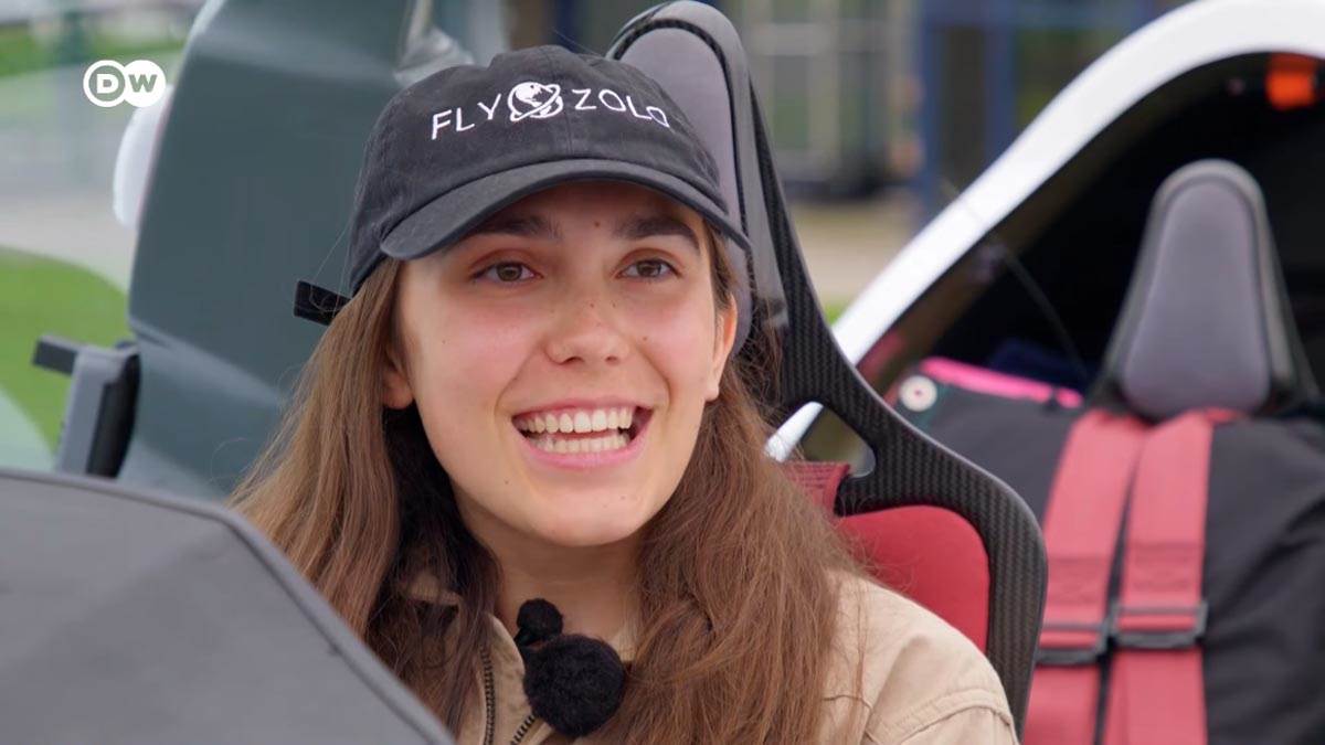 Zara Rutherford (2).jpg