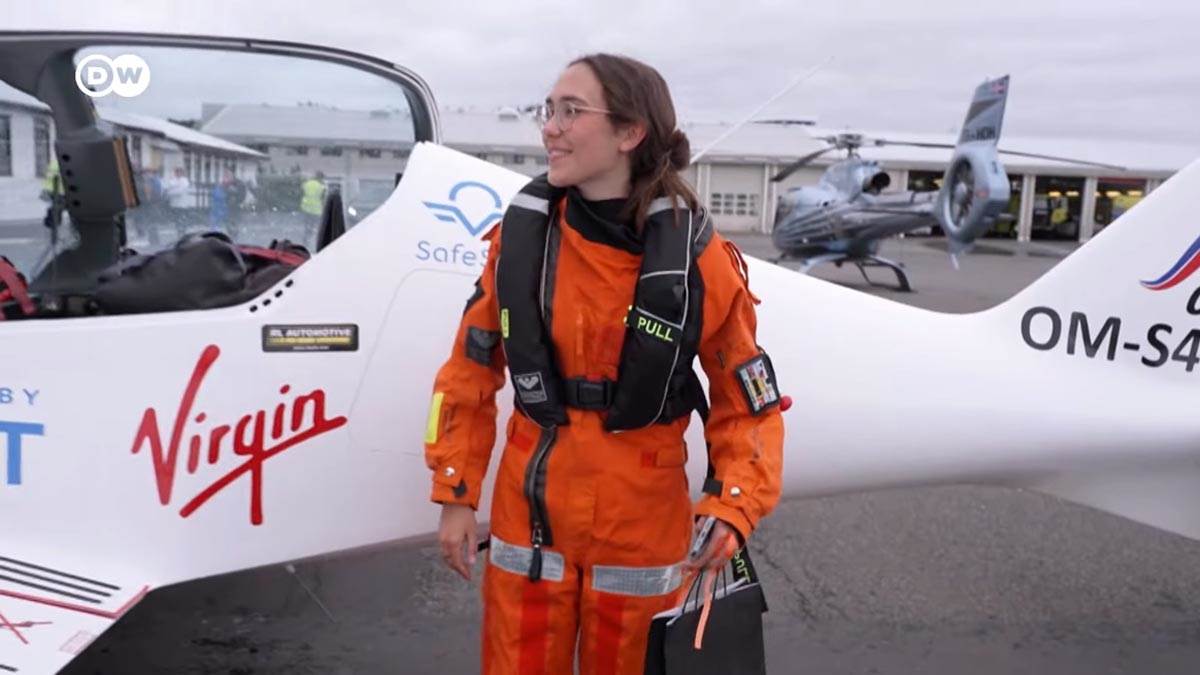 Zara Rutherford (9).jpg