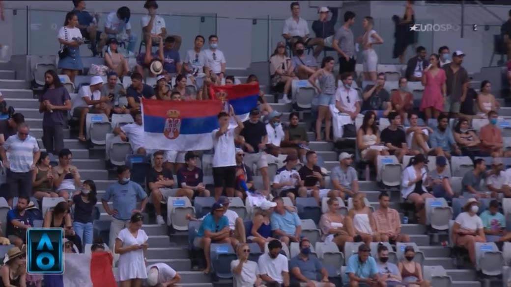 Monfis pobedio Kecmanovića zbog srpskih navijača