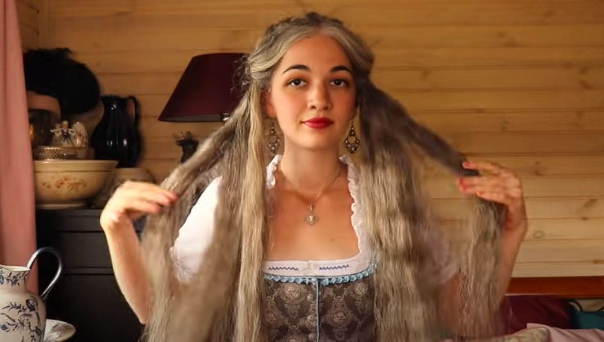 Ana dugacka kosa 1.jpg