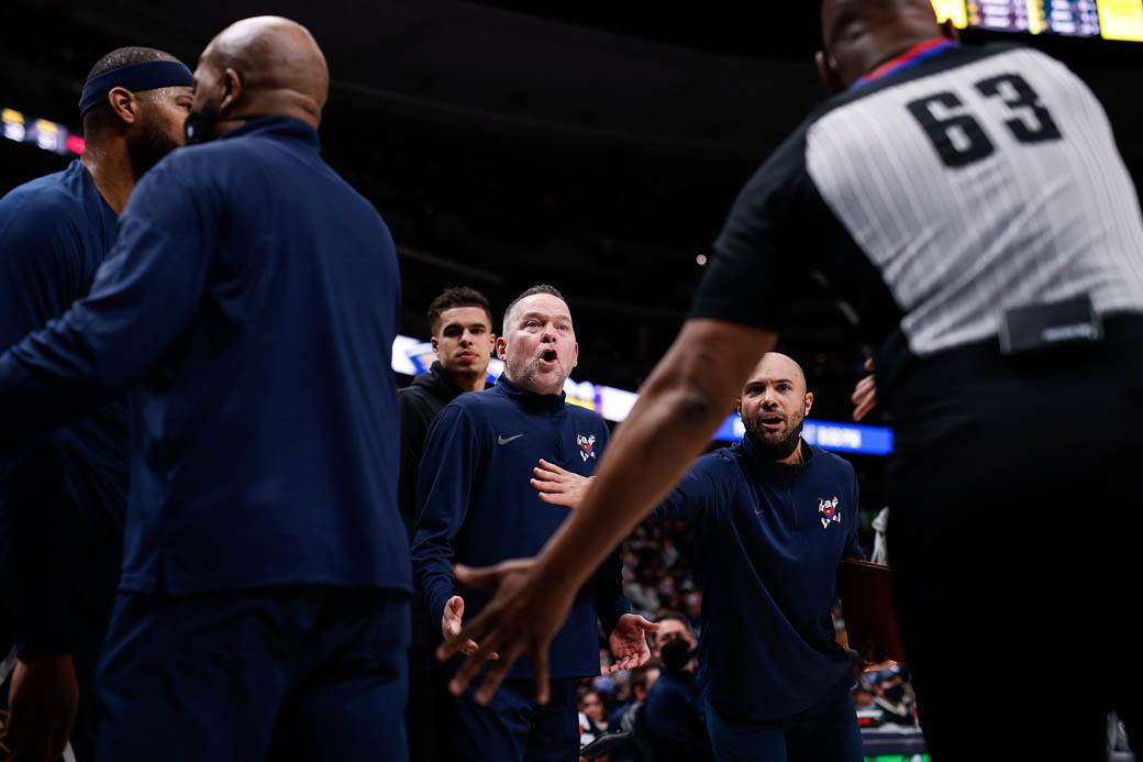 nba denver detroit 5.jpg