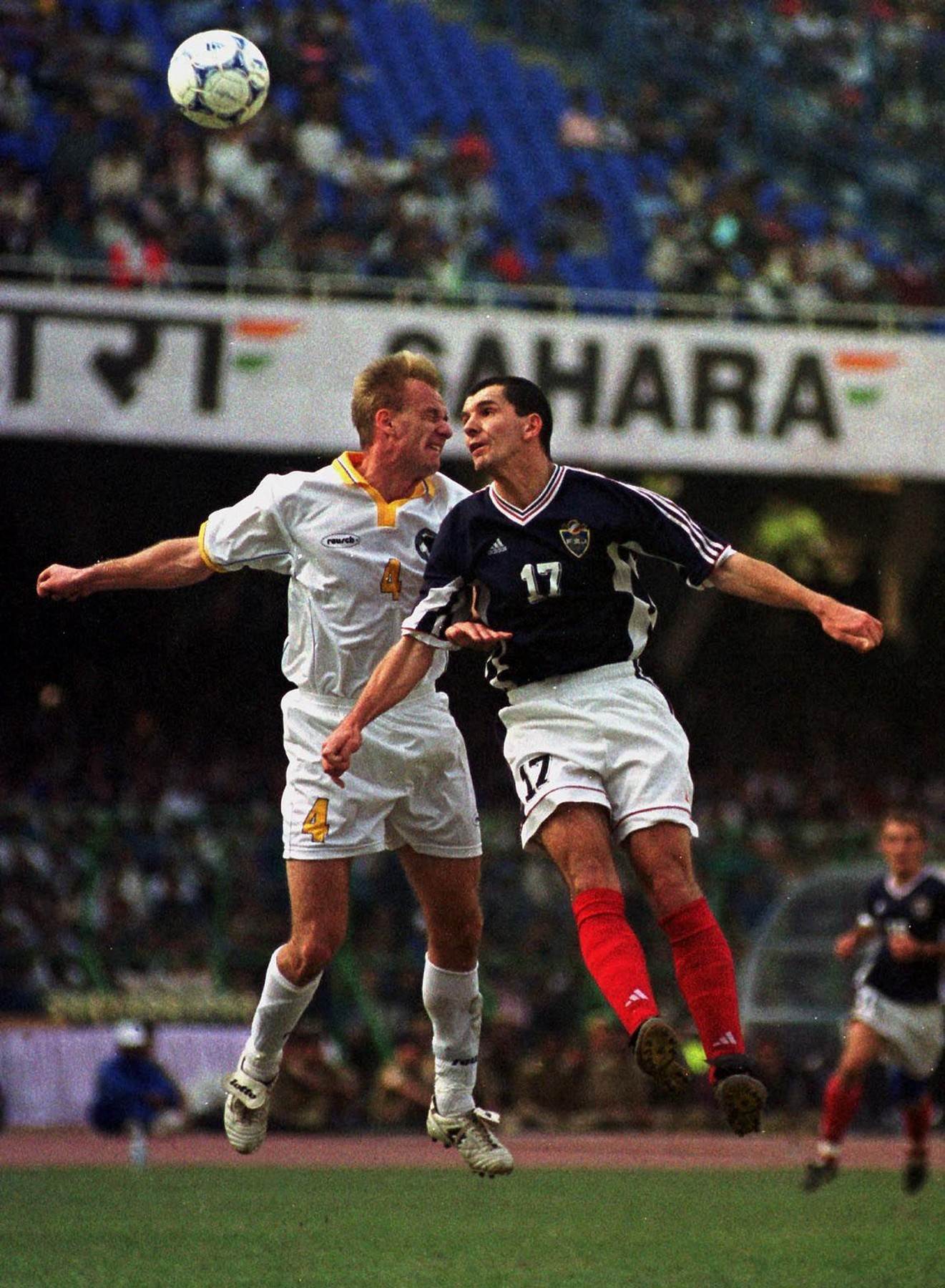 Fudbal, Jugoslavija 2001 -2.jpg