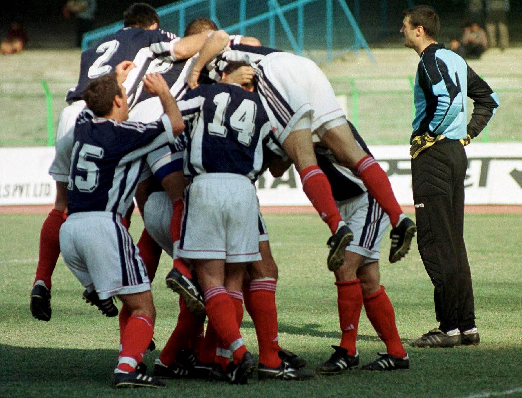 Fudbal, Jugoslavija 2001 -5.jpg