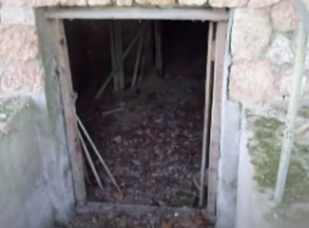 Konenova vila (15).jpg