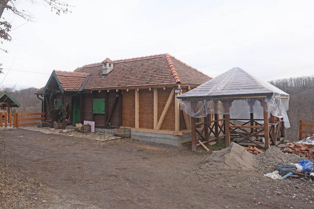 veljko belivuk velja nevolja kuca 6.jpg