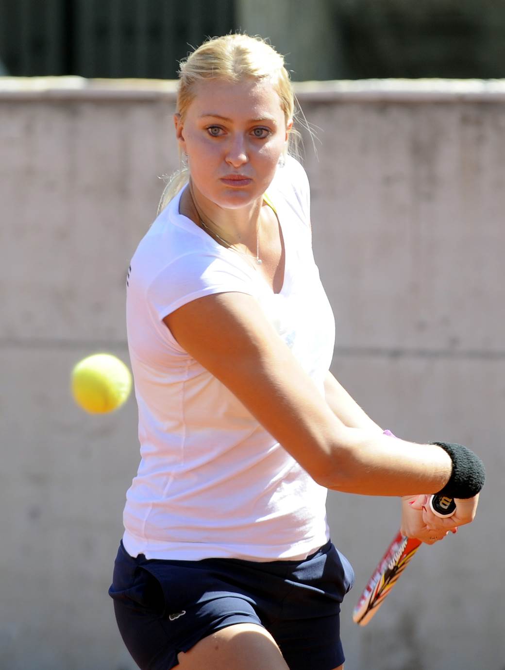 Kristina Mladenović 3.jpeg