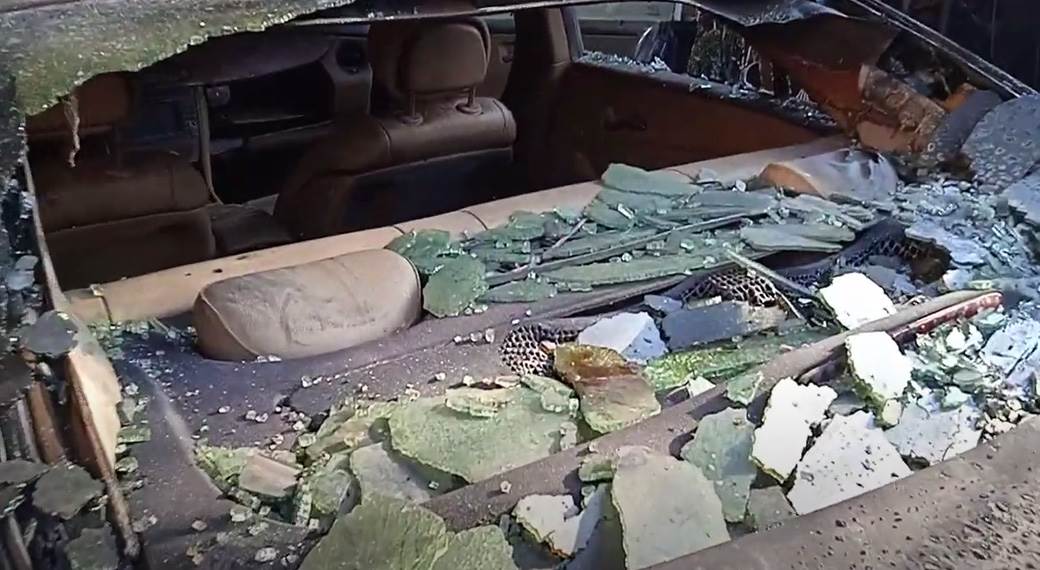 Zapaljeni Automobili (10).jpg