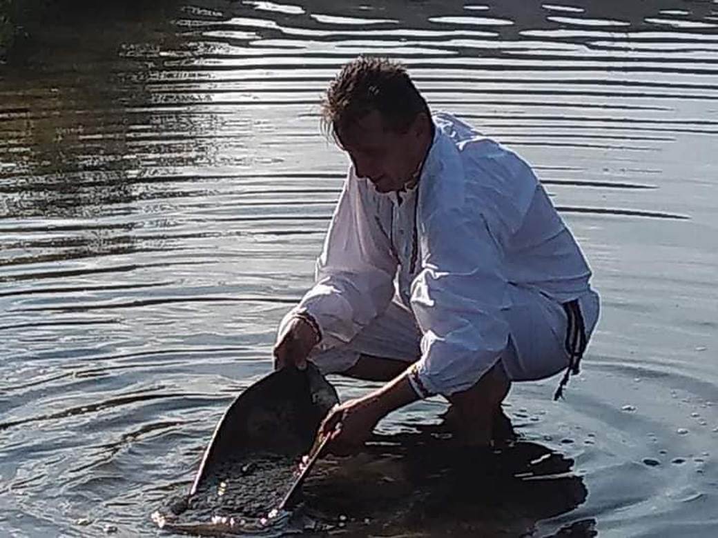 Kopanje Zlata (5).jpg