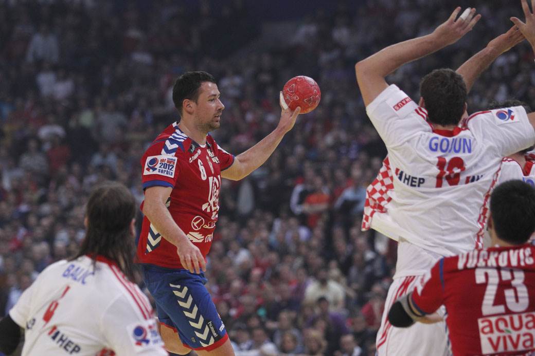 Srbija Hrvatska rukomet 2012 22.jpg