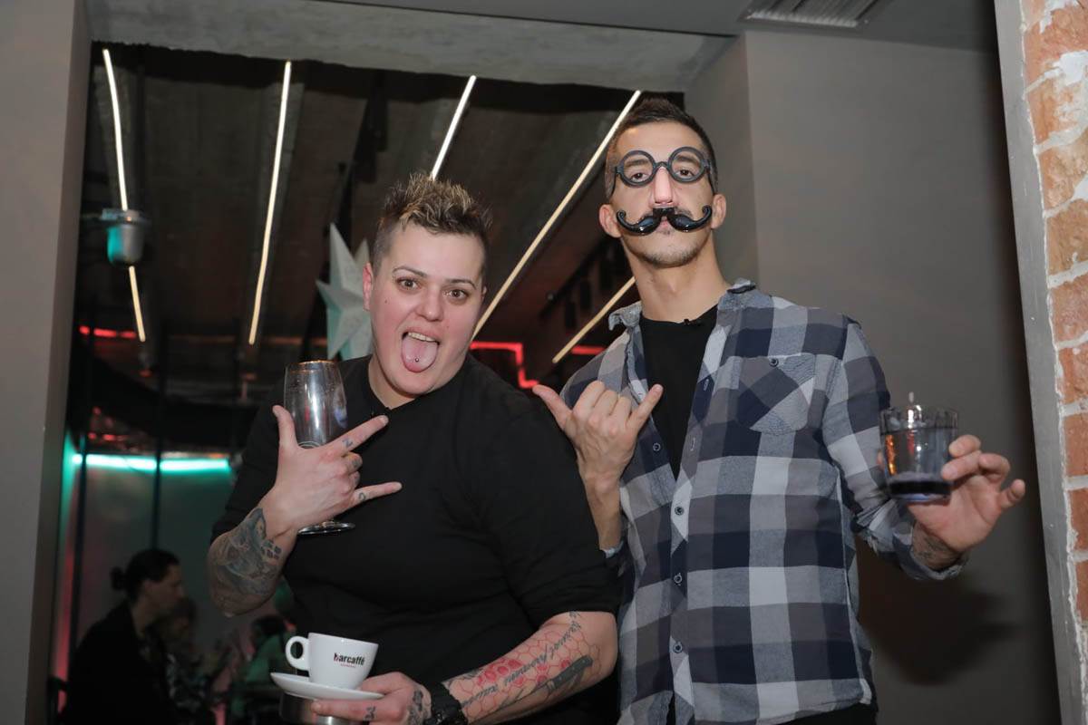 Rijaliti Bar pobednički tim na kuglanju