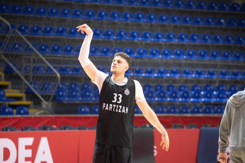 Partizan Trening (12).jpeg