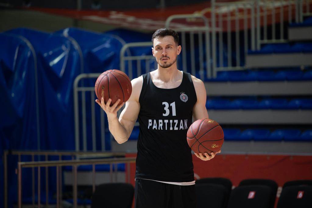 Partizan Trening (13).jpeg