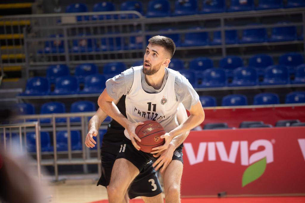 Partizan Trening (15).jpeg