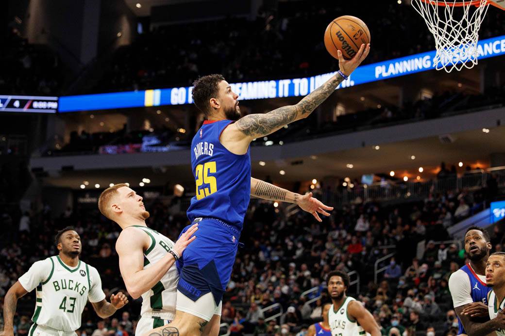 nba denver milvoki 8.jpg