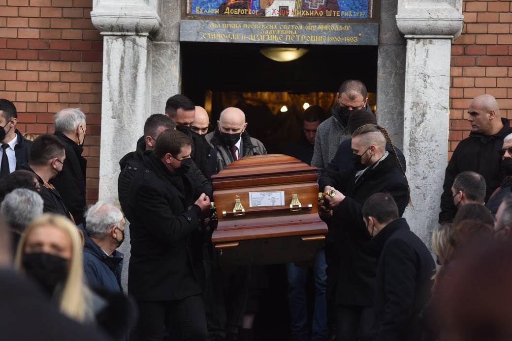 sahrana ksenije vucic 6-4.jpg