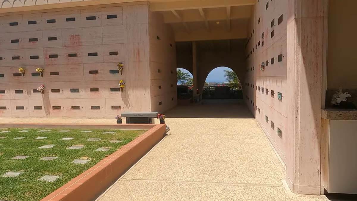 Groblje na kome je sahranjen kobi brajant (5).jpg