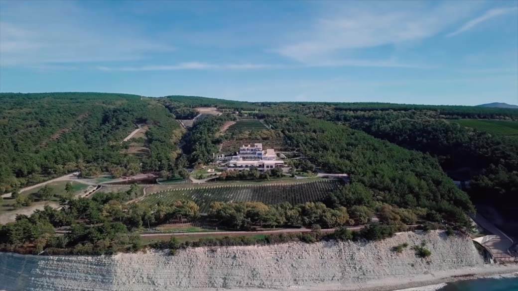 Putinova Palata (16).jpg