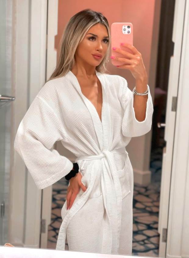 Agustina Gandolfo3.png