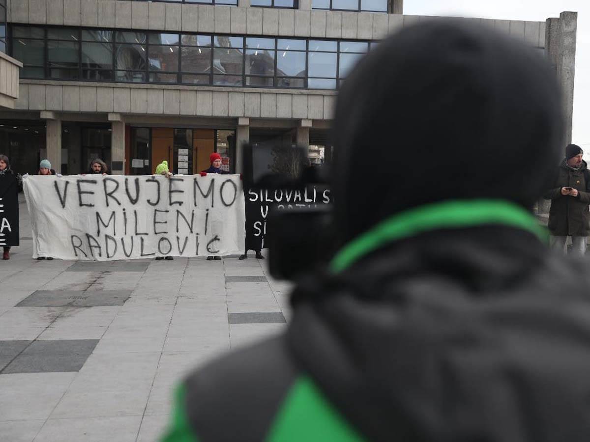 Žene u crnom, Milena Radulović, palata pravde, protesti, mika aleksić (17).jpg