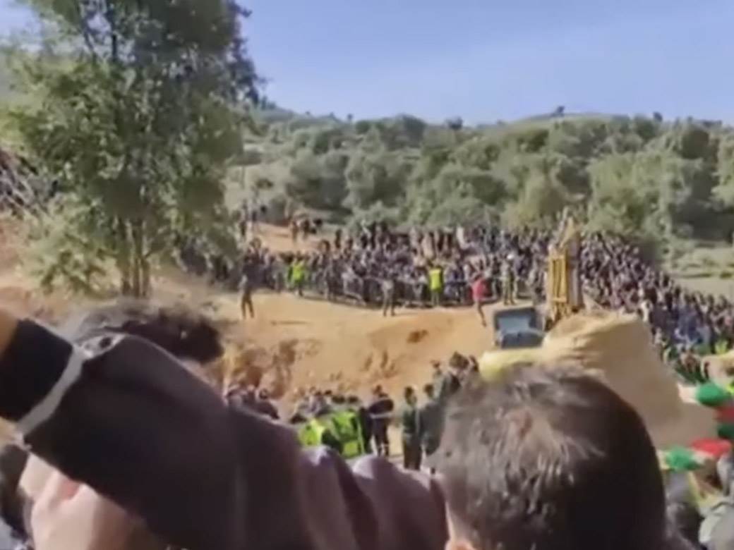 Snimak zarobljenog dečaka u bunaru 