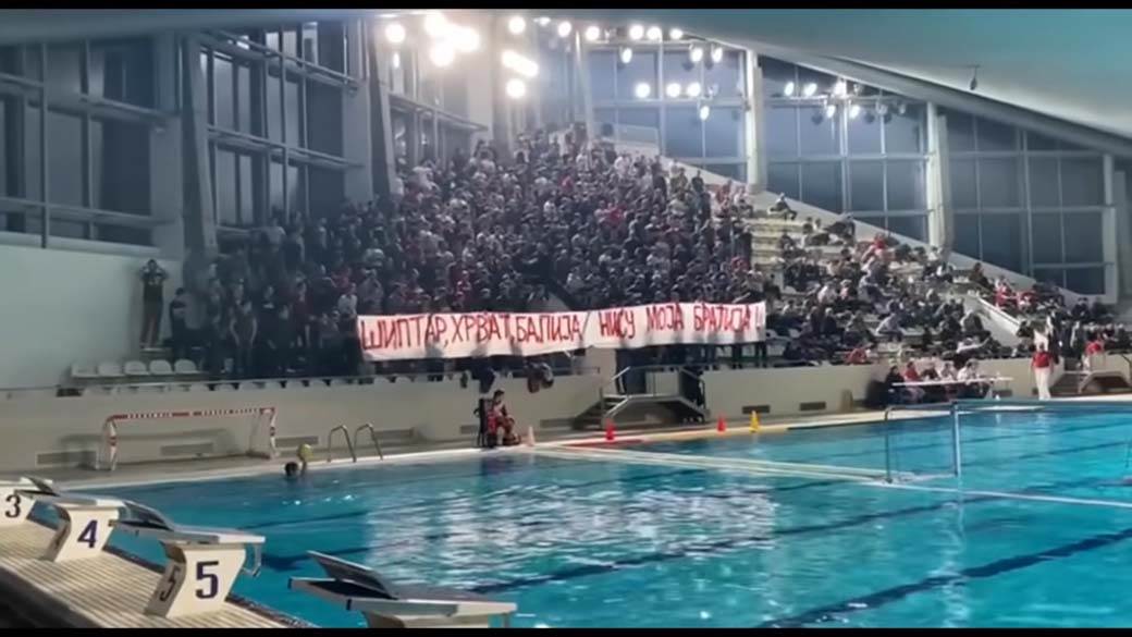 Transparent Delije Navijači (2).jpg