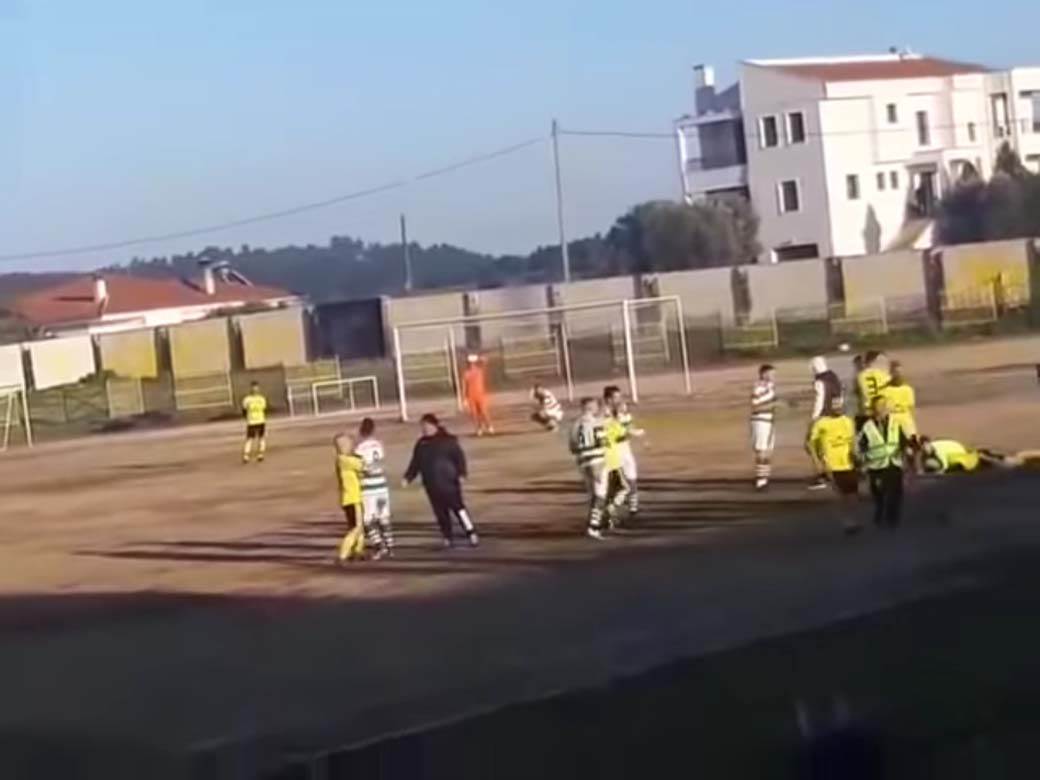 Tuča na terenu Grčka (7).jpg