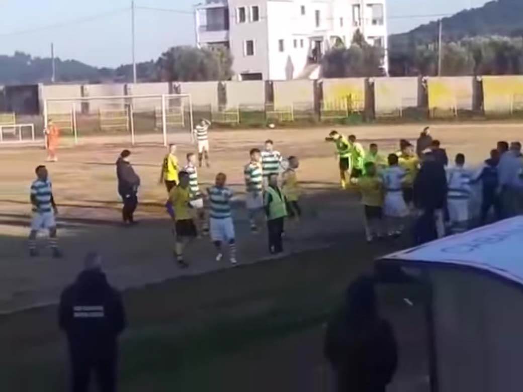 Tuča na terenu Grčka (9).jpg