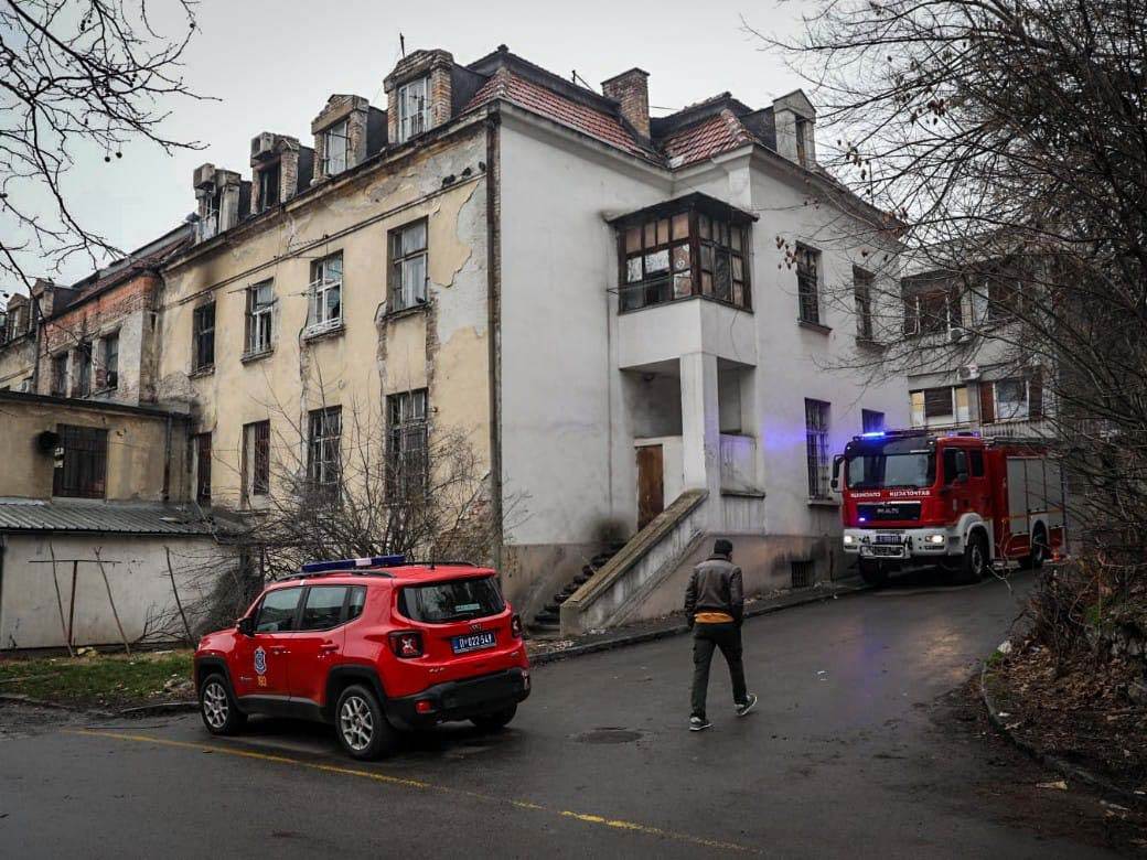 Snimci požara kod Infektivne klinike u Beogradu