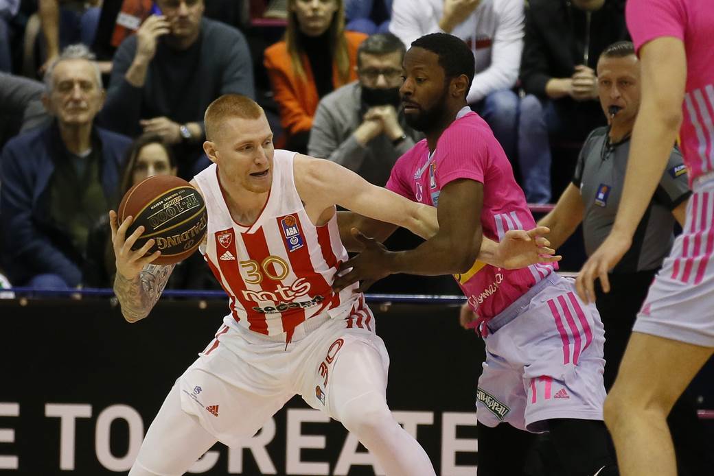 Vasilije Micić gledao Mega Zvezda