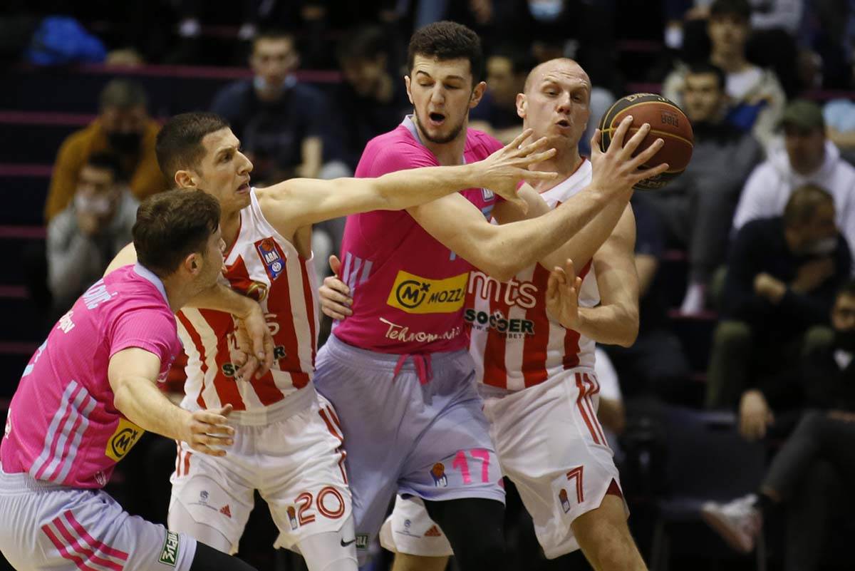 Vasilije Micić gledao Mega Zvezda