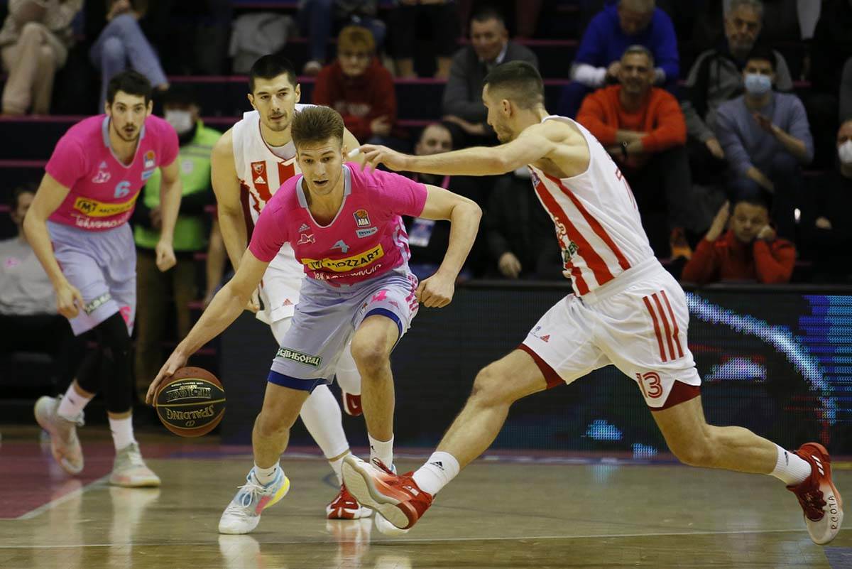 Vasilije Micić gledao Mega Zvezda