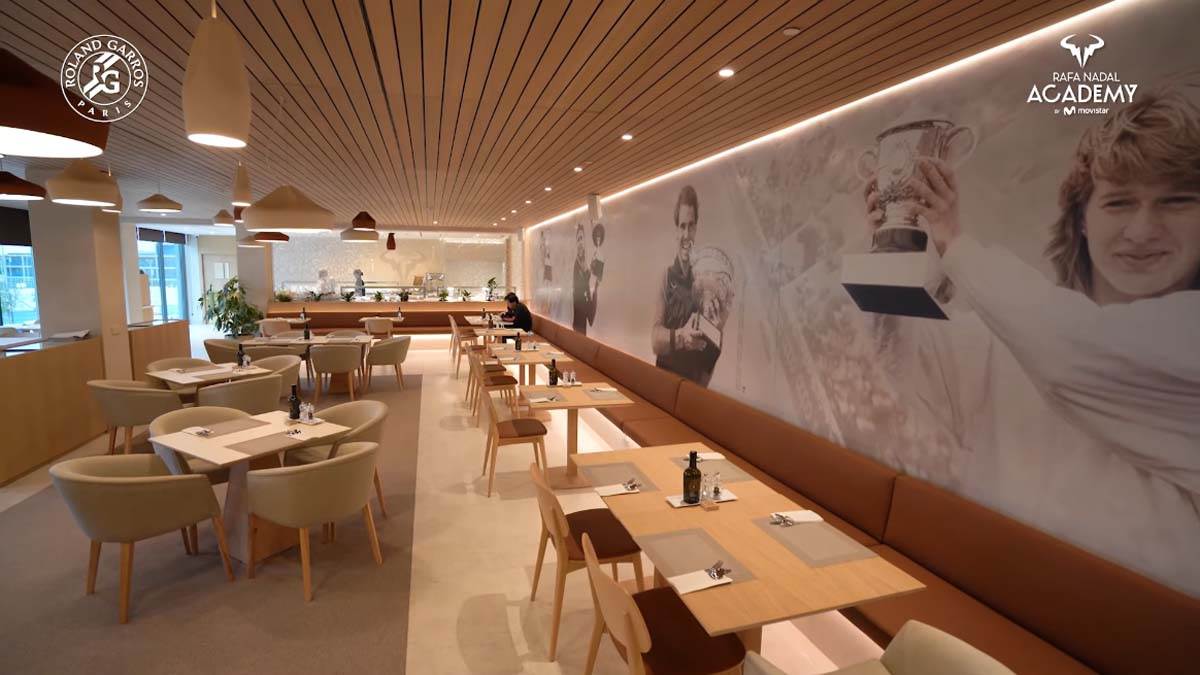 Restoran Rolan Garos (11).jpg