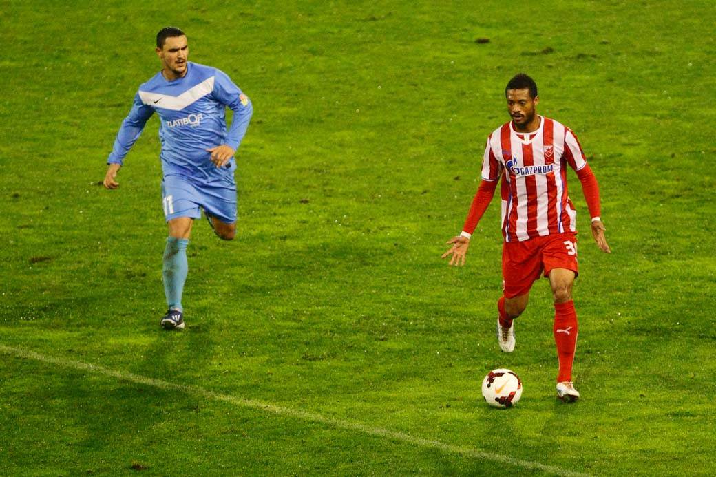 Omega Roberts (3).jpg