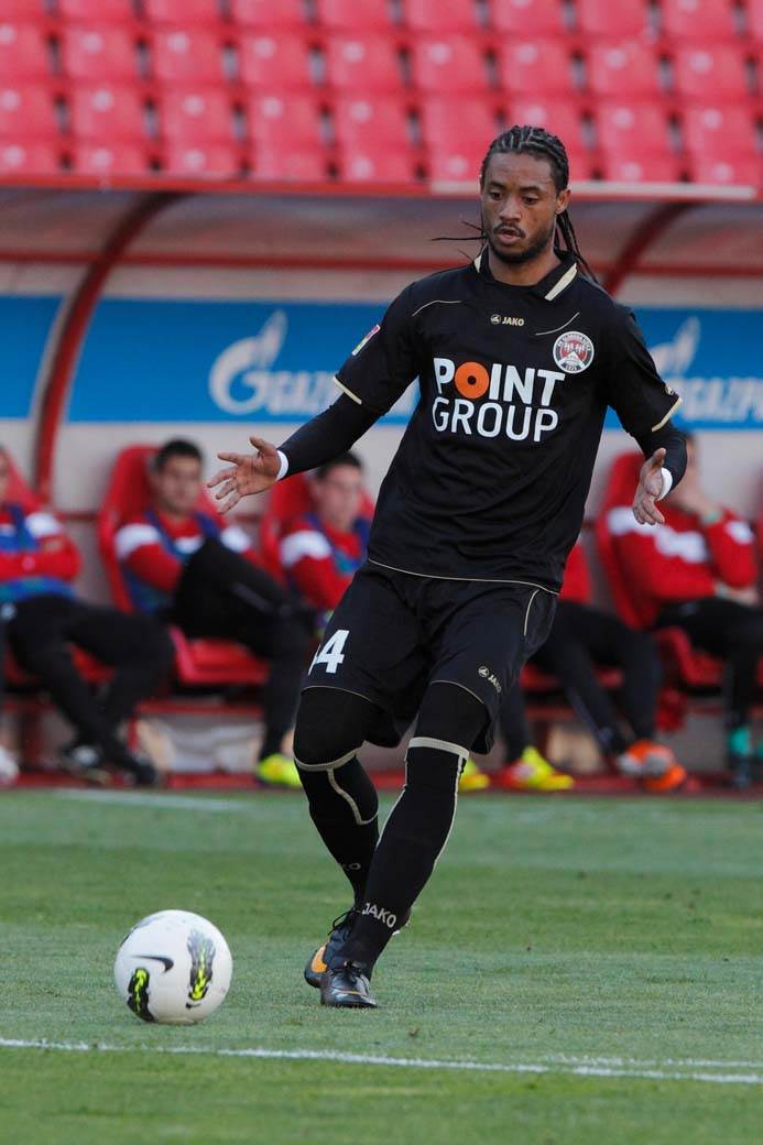 Omega Roberts (12).jpg