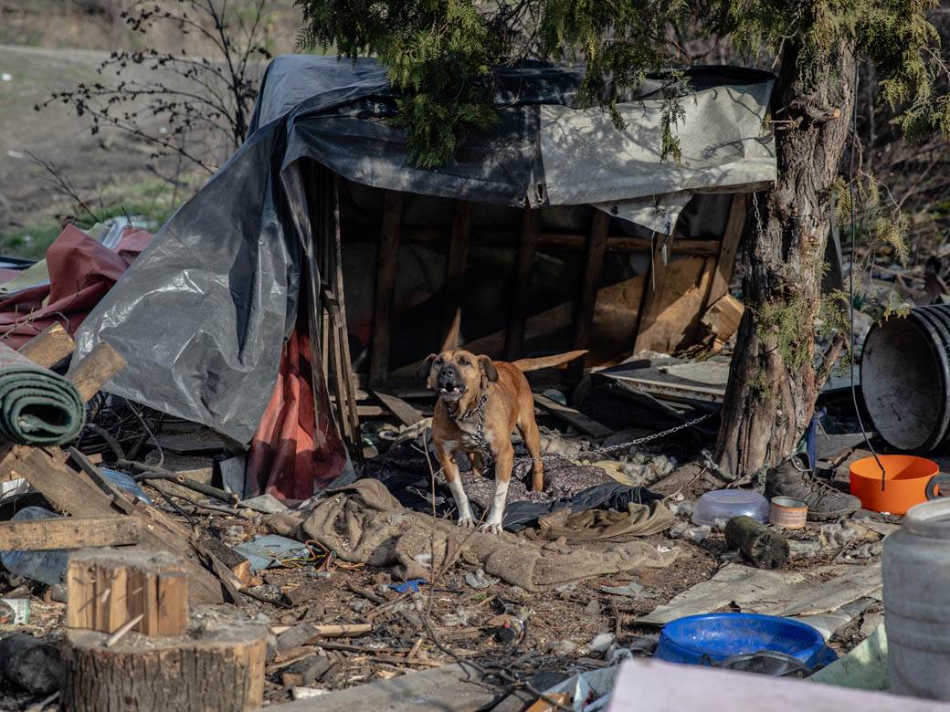 Beskućnici iz Beograda spavaju u kanalizaciji
