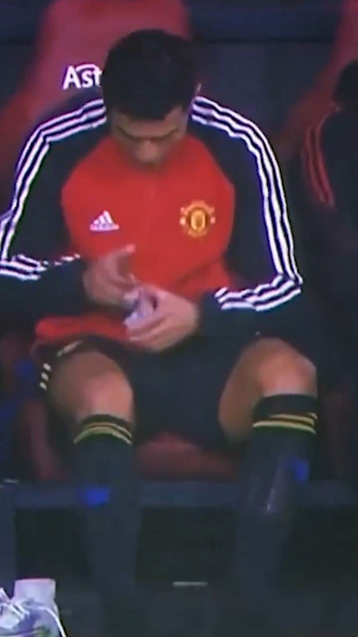 Ronaldo, ritual, štitinik (6).jpg