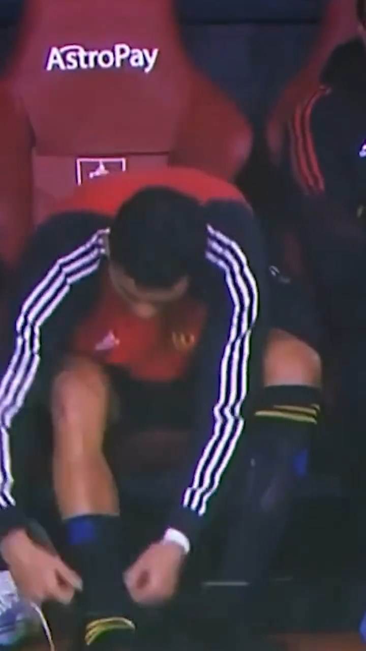 Ronaldo, ritual, štitinik (7).jpg