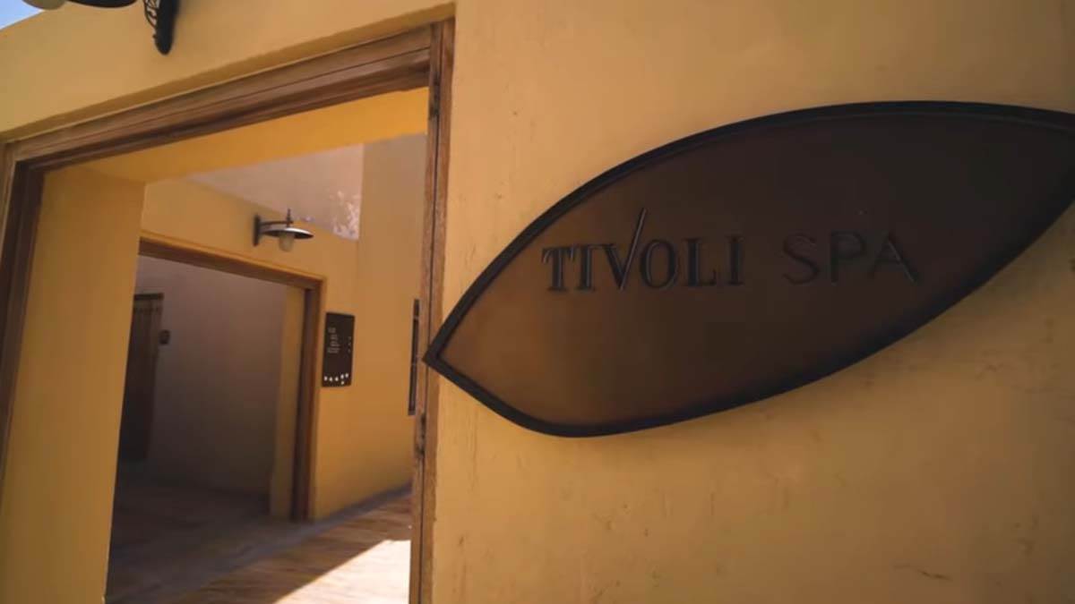 Souq Al Wakra Hotel, Katar, Fudbal (7).jpg