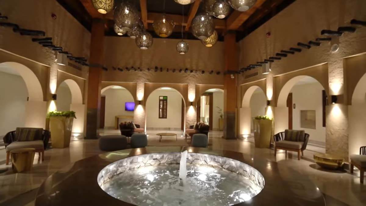 Souq Al Wakra Hotel, Katar, Fudbal (12).jpg