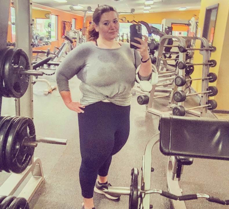 smrsala 136 kilograma i pala u komu7.png