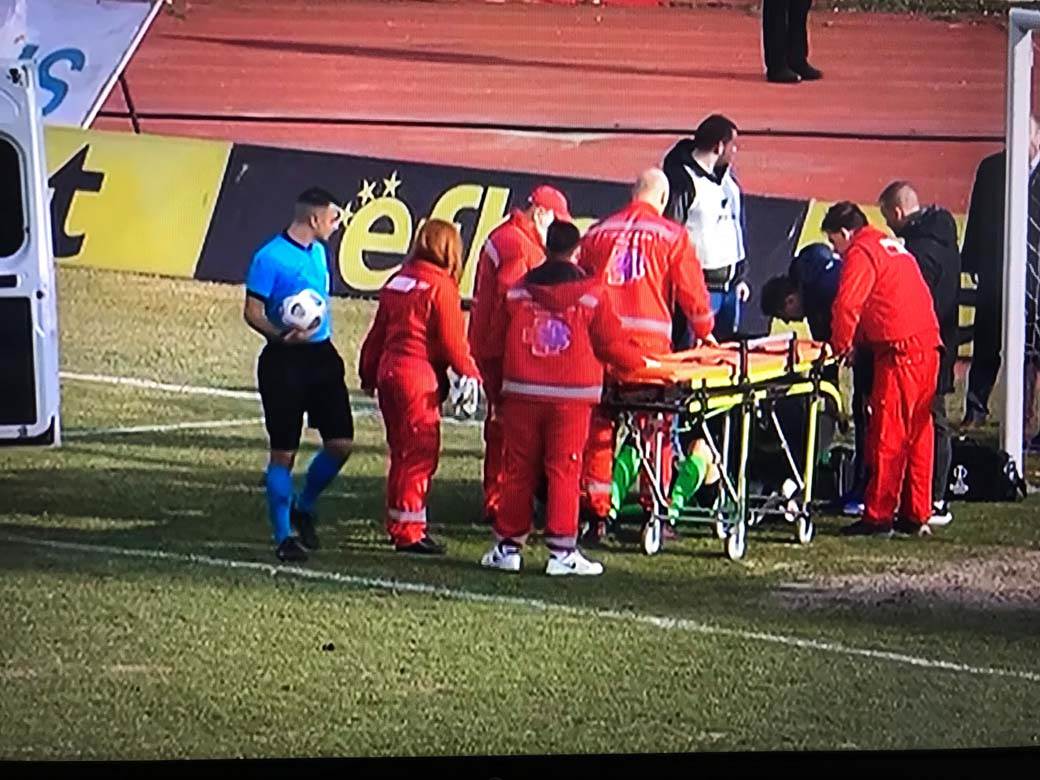 Povreda Golmana  (3).jpg