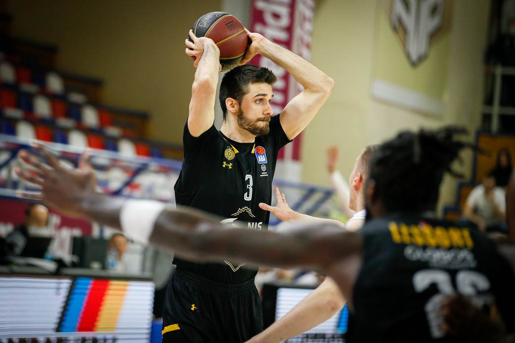 Nenad Stefanović o suđenju u ABA ligi i FMP