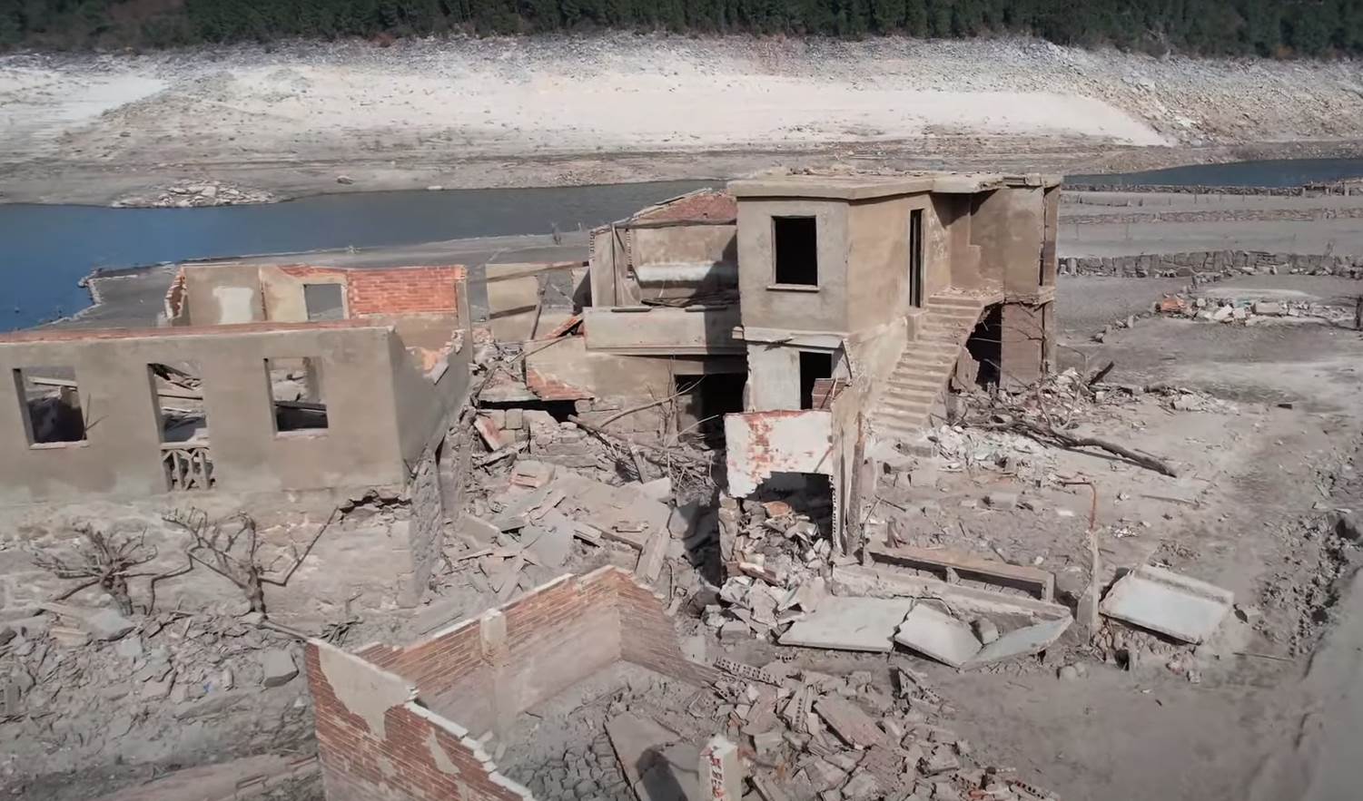 selo duhova aseredo7.png