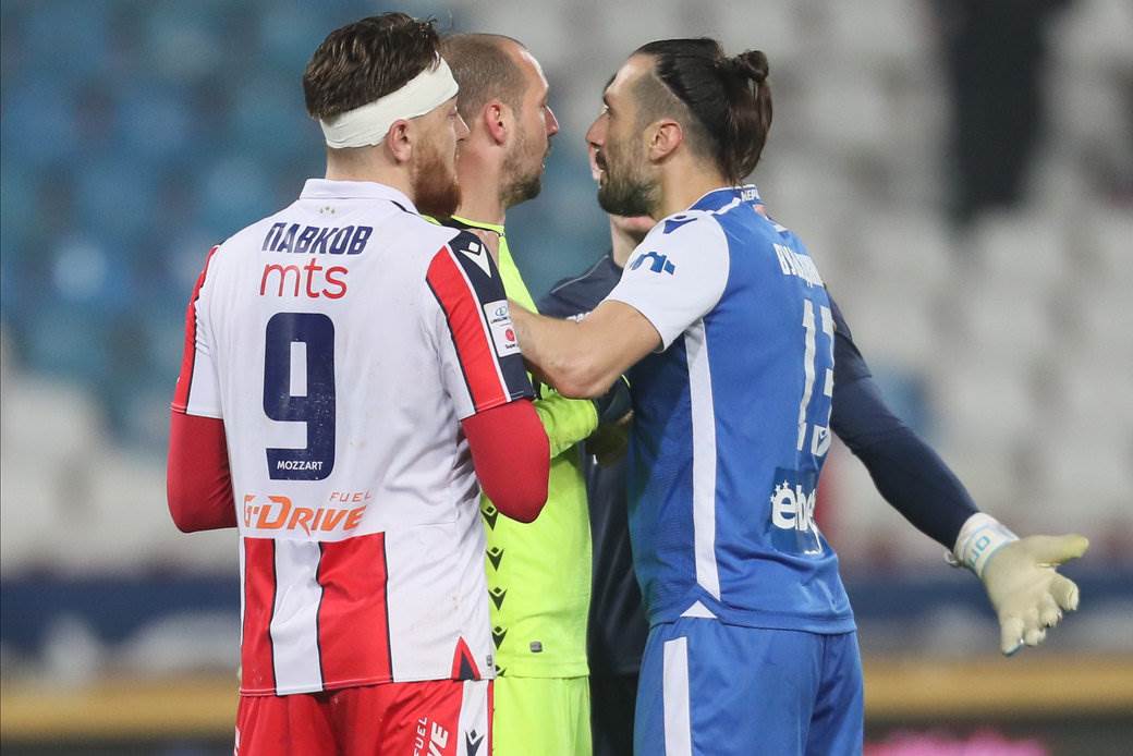 Zvezda radnički hoas na stadionu (14).JPG